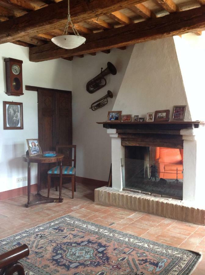 Bed and Breakfast L'Infinito Mombaroccio Exterior foto