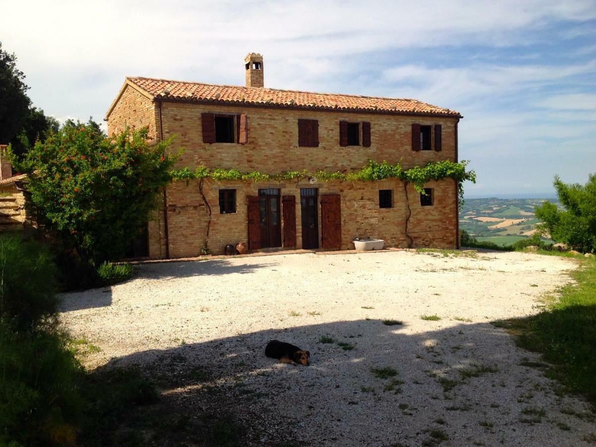 Bed and Breakfast L'Infinito Mombaroccio Exterior foto